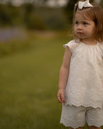 Eileen Eyelet: Top