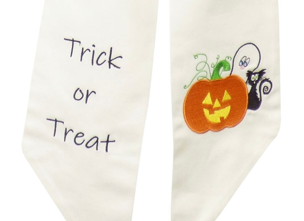 Wreath Sash: Trick or Treat