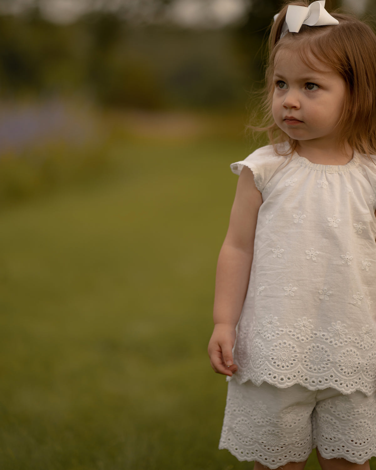 Eileen Eyelet: Top